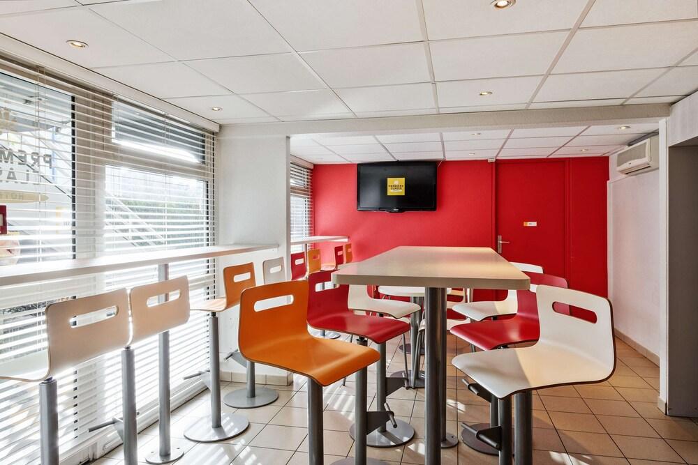 Premiere Classe Montelimar Nord - A7 Sortie 17 Les Tourrettes Exterior foto